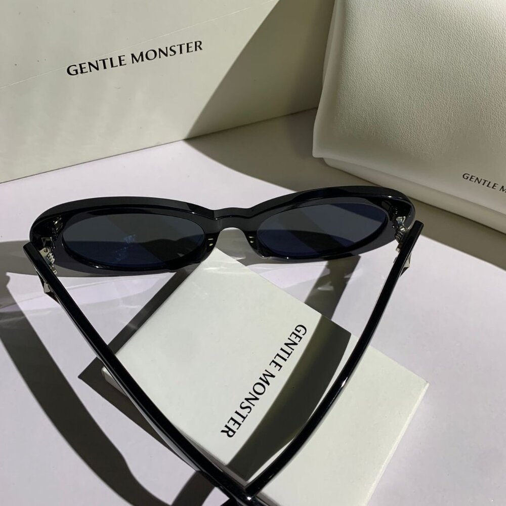 Nearly New Gentle Monster BANDONEON.S Sunglasses Black Acetate - Picture 3 of 7